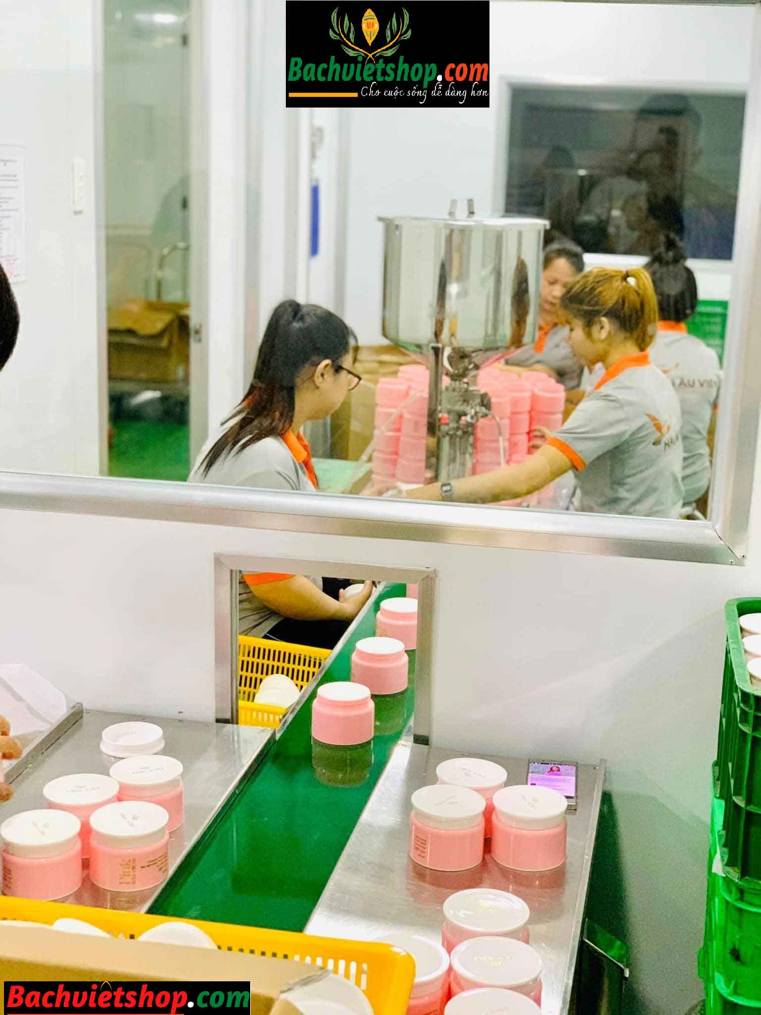 xưởng sản xuất kem dưỡng trắng da toàn thân pink